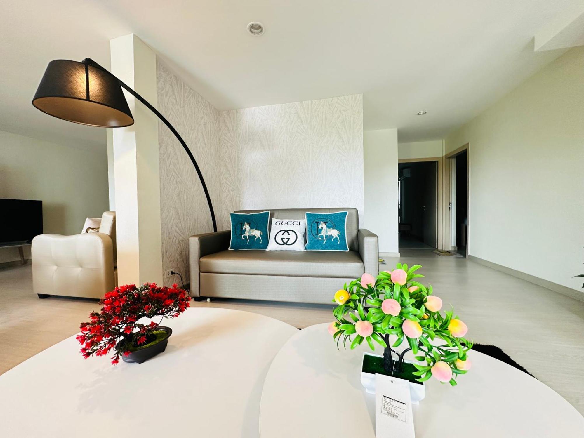 New Ekamai Thonglor Luxury Near 711, Bts, Mall Pangsapuri