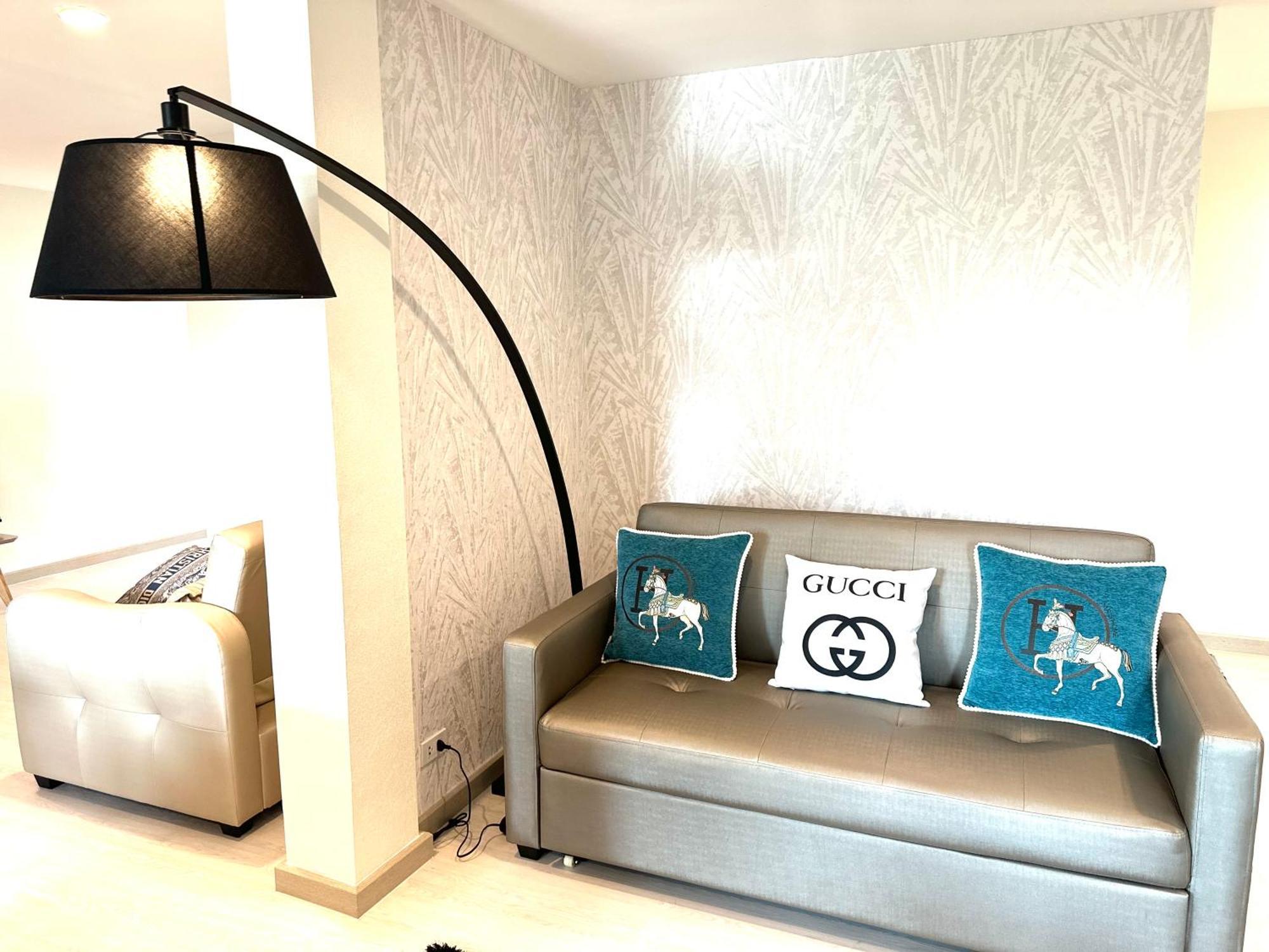New Ekamai Thonglor Luxury Near 711, Bts, Mall Pangsapuri Bangkok